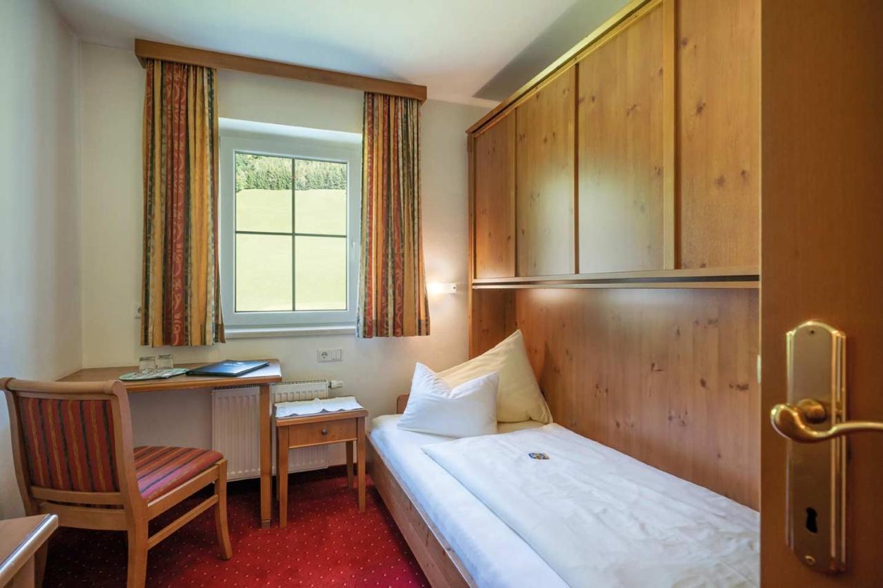 Hotel Maria Theresia Gerlos Exterior photo